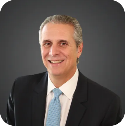 Sr. Frank Recio - Vicepresidente Ejecutivo, Operaciones y Tecnología